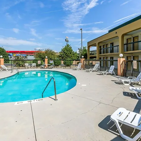 Rodeway Inn Knoxville East-2